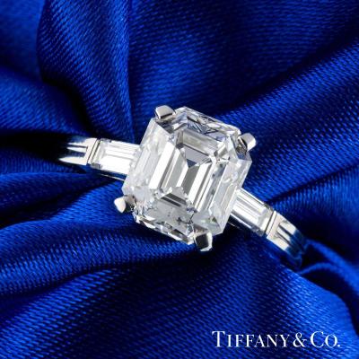 <p>Tiffany & Co Palladium Emerald Cut Diamond Ring 3.48ct E/VVS2</p>
