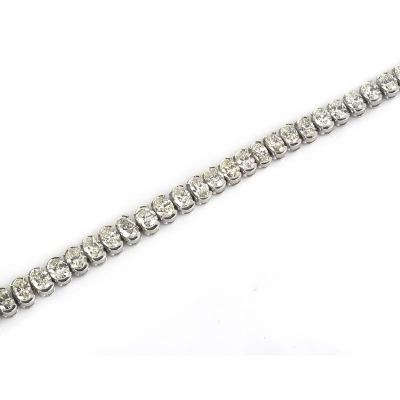 <p>18k White Gold Oval Cut Diamond Line Bracelet 8.20ct</p>
