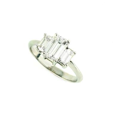 <p>18k White Gold 3 Stone Emerald Cut Diamond Ring 1.15ct I/J VS2</p>
