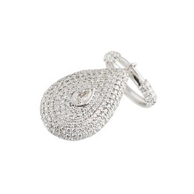 <p>18k White Gold Diamond Set Charm Ring 5.98ct</p>
