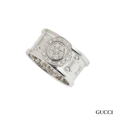 <p>Gucci Twirl Diamond Set Ring</p>
