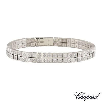 <p>Chopard Ice Cube Diamond Bracelet</p>

