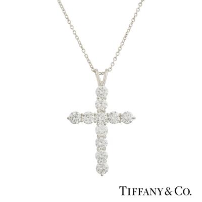 <p>Tiffany & Co. Diamond Cross Pendant 1.65ct</p>
