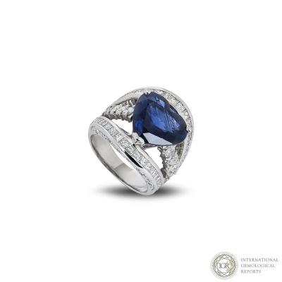 White Gold Sapphire & Diamond Ring