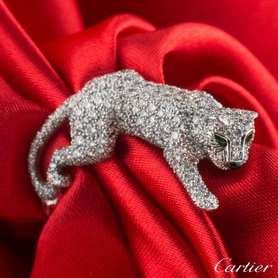 <p>Cartier White Gold Diamond Panthere Ring</p>
