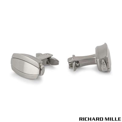 AP0300[2].jpg