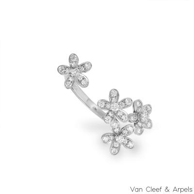 Van Cleef & Arpels White Gold Diamond Socrate Ring VCARB14500 