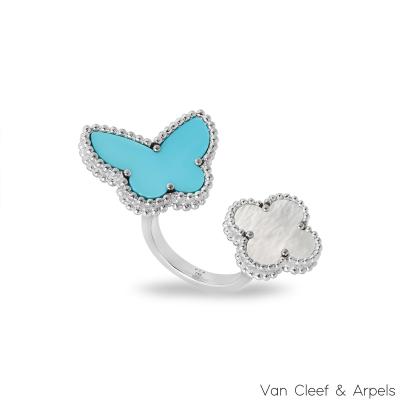 Van Cleef & Arpels White Gold Turquoise & Mother of Pearl Lucky Alhambra Between The Finger Ring 