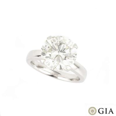 <p>Round Brilliant Cut Diamond Ring in Platinum 5.53ct M/VS2</p>
