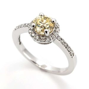 Fancy Light Yellow Round Diamond Ring 0.87ct VS2
