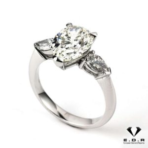 2.67CT J/VS1  Pear Cut Diamond Ring