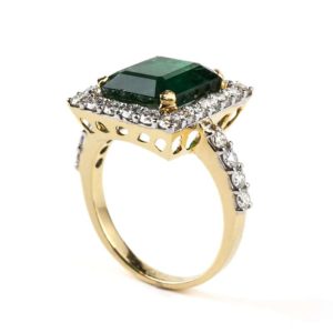 18YG Emerald Ring 5.20ct Total