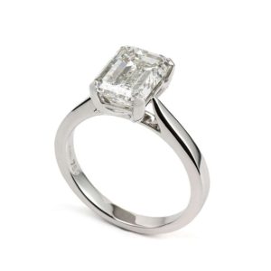 3.01ct G/SI1 Emerald cut Diamond Ring