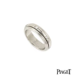 Piaget 18k White Gold Diamond Set Possession Ring B&P G34PL855