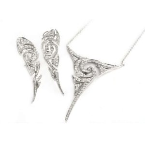 18k White Gold Diamond Pendant and Earring Suite