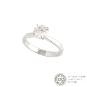 Round Brilliant Cut Diamond Single Stone Ring in Platinum 1.05ct