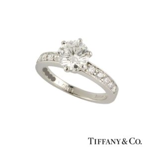 Tiffany & Co. Round Brilliant Cut Diamond Ring in Platinum 1.05ct F/VVS1 B&P