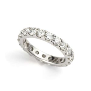 18WG 2.89TDW Full Eternity Ring