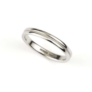 18k White Gold Ladies Wedding Band
