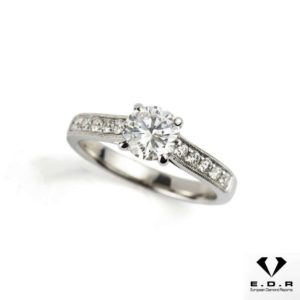 18k White Gold Round Brilliant Cut Diamond Ring 0.74ct F/VS1