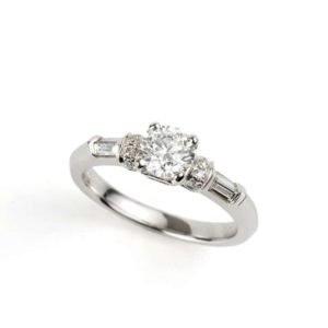 18k White Gold Round Diamond Ring 0.70ct G/SI1