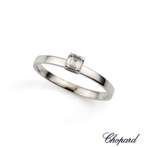 Chopard 18k White Gold Ice Cube Ring Reference 82/3793/0
