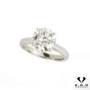 Round Brilliant Cut Diamond Ring in Platinum 2.62ct H/VS1