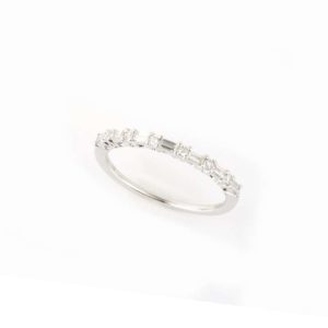 18k White Gold Baguette Cut Half Eternity Diamond Ring 0.26ct G/H VS