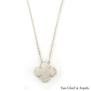 Van Cleef & Arpels 18k White Gold Vintage Alhambra Pendant B&P VCARF48700